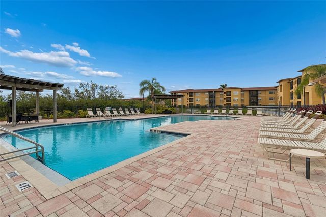 4304 BAYSIDE VILLAGE DRIVE 204, Tampa, FL 33615