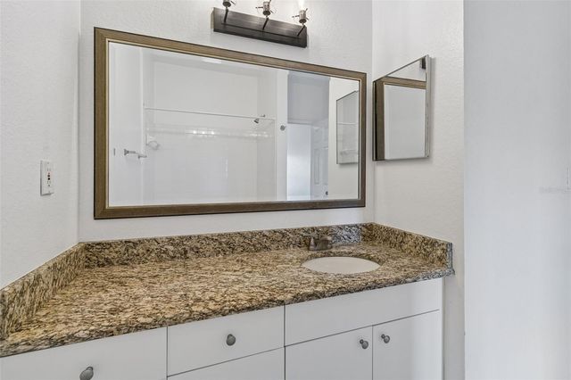 4304 BAYSIDE VILLAGE DRIVE 204, Tampa, FL 33615