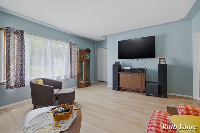1640 Mclaughlin Avenue, Muskegon Twp, MI 49442