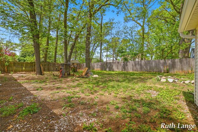 1640 Mclaughlin Avenue, Muskegon Twp, MI 49442