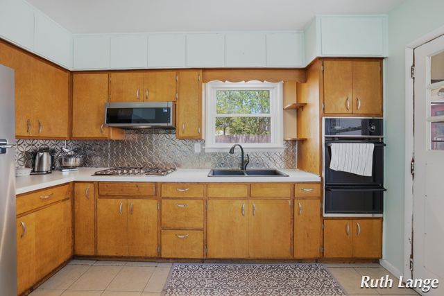 1640 Mclaughlin Avenue, Muskegon Twp, MI 49442