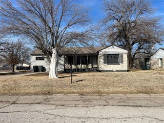 4501 SE 23rd Street, Del City, OK 73115