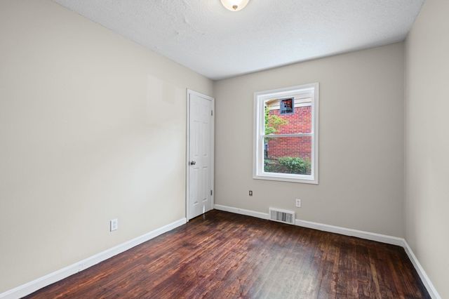 3768 ALMA DR, Memphis, TN 38127