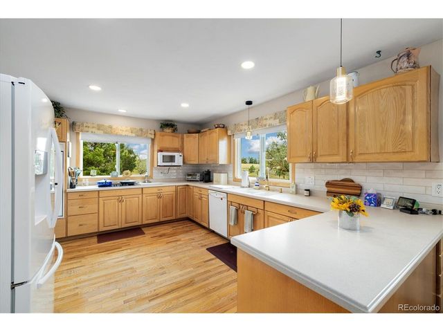 7390 S Liverpool St, Centennial, CO 80016