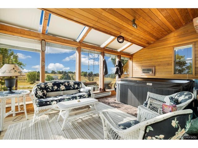 7390 S Liverpool St, Centennial, CO 80016