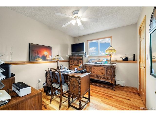 7390 S Liverpool St, Centennial, CO 80016