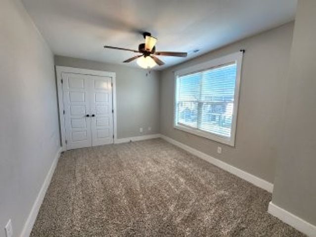 484 Woodtrace Dr, Clarksville, TN 37042