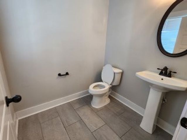 484 Woodtrace Dr, Clarksville, TN 37042