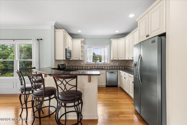129 W Long Branch Avenue, Ocean Gate, NJ 08740