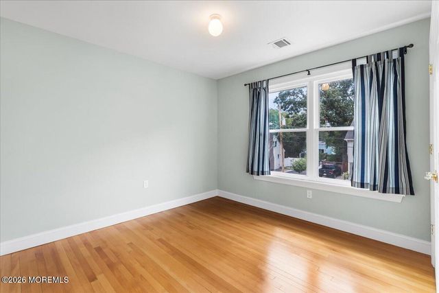 129 W Long Branch Avenue, Ocean Gate, NJ 08740