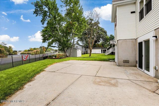 129 W Long Branch Avenue, Ocean Gate, NJ 08740