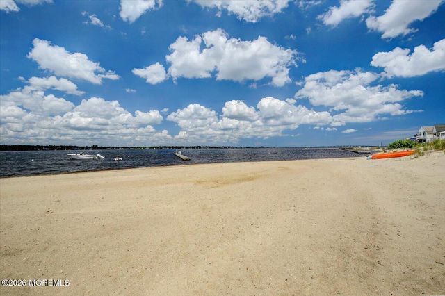 129 W Long Branch Avenue, Ocean Gate, NJ 08740