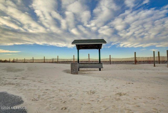 129 W Long Branch Avenue, Ocean Gate, NJ 08740