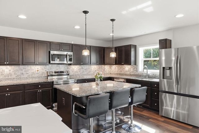 9704 ROCKWELL RD, Fredericksburg, VA 22407