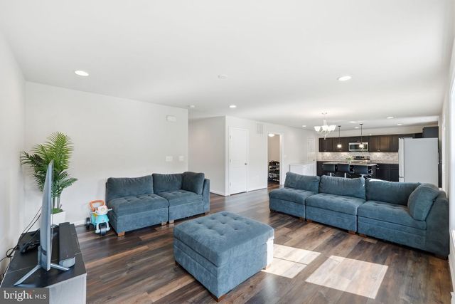 9704 ROCKWELL RD, Fredericksburg, VA 22407