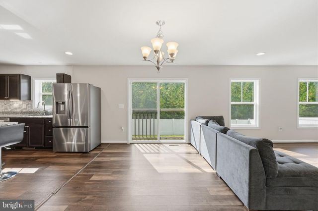 9704 ROCKWELL RD, Fredericksburg, VA 22407