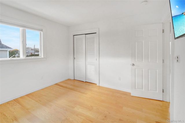 15 Marlin Road, East Quogue, NY 11942