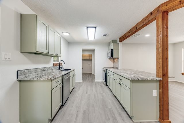 509 Bryan Drive, Denison, TX 75020