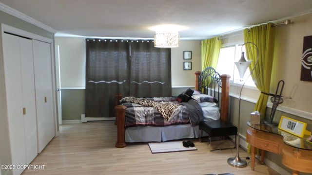 432 W 10th Avenue, Anchorage, AK 99501