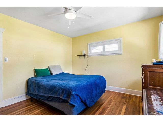 3025 S Delaware St, Englewood, CO 80110