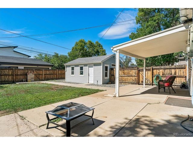 3025 S Delaware St, Englewood, CO 80110