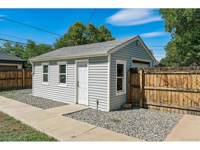 3025 S Delaware St, Englewood, CO 80110