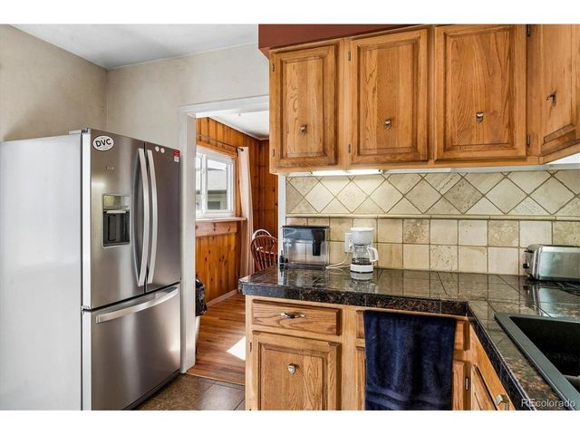 3025 S Delaware St, Englewood, CO 80110