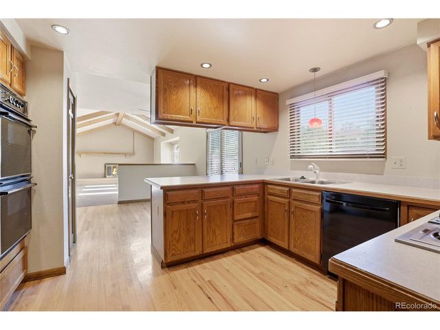 7614 S Emerson Cir, Littleton, CO 80122