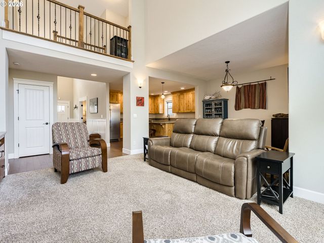 2799 Ne DESTINY Dr, Mc Minnville, OR 97128