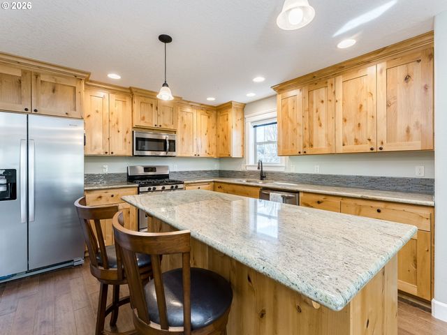 2799 Ne DESTINY Dr, Mc Minnville, OR 97128