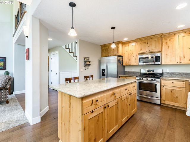 2799 Ne DESTINY Dr, Mc Minnville, OR 97128