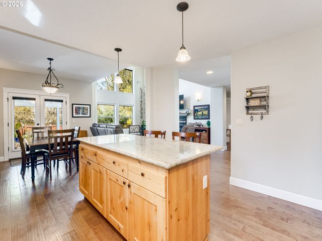 2799 Ne DESTINY Dr, Mc Minnville, OR 97128