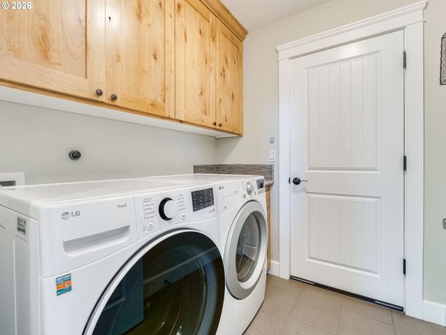 2799 Ne DESTINY Dr, Mc Minnville, OR 97128