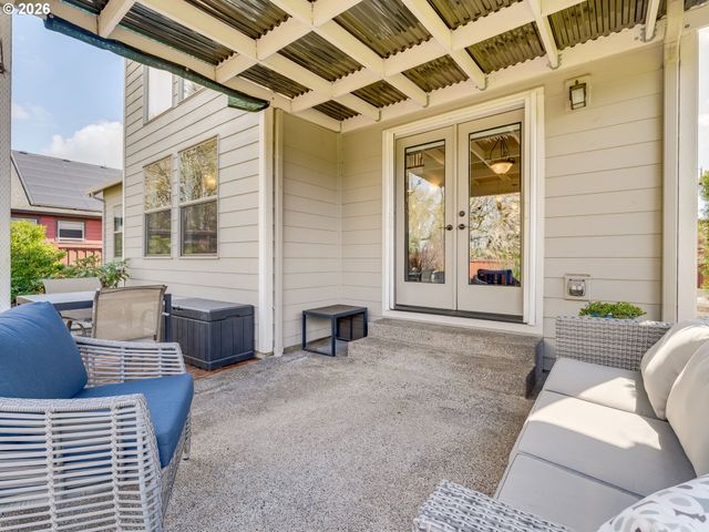 2799 Ne DESTINY Dr, Mc Minnville, OR 97128