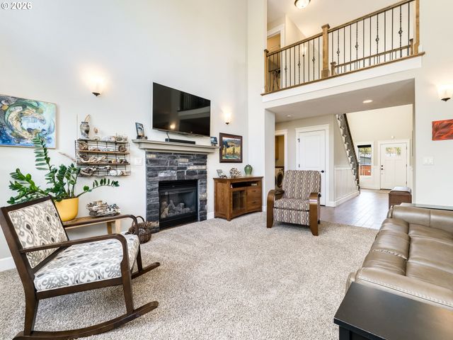 2799 Ne DESTINY Dr, Mc Minnville, OR 97128