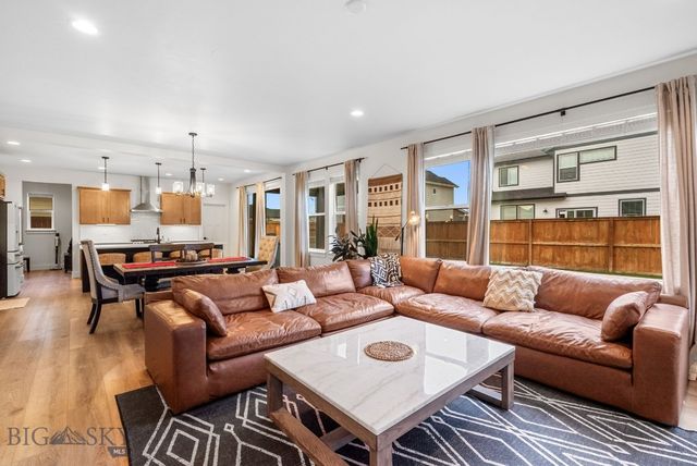 1516 Deadwood Loop, Belgrade, MT 59714