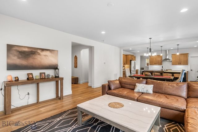 1516 Deadwood Loop, Belgrade, MT 59714