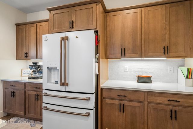 1516 Deadwood Loop, Belgrade, MT 59714