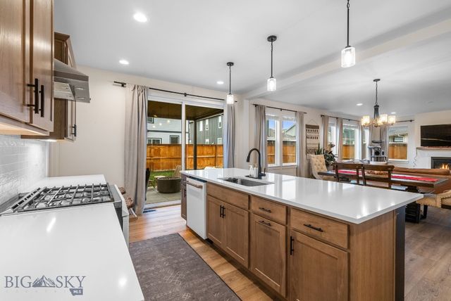 1516 Deadwood Loop, Belgrade, MT 59714