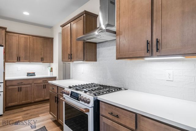 1516 Deadwood Loop, Belgrade, MT 59714