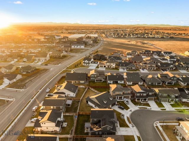 1516 Deadwood Loop, Belgrade, MT 59714