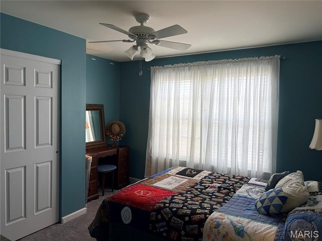 316 Holtgrewe Farms Loop, Washington, MO 63090