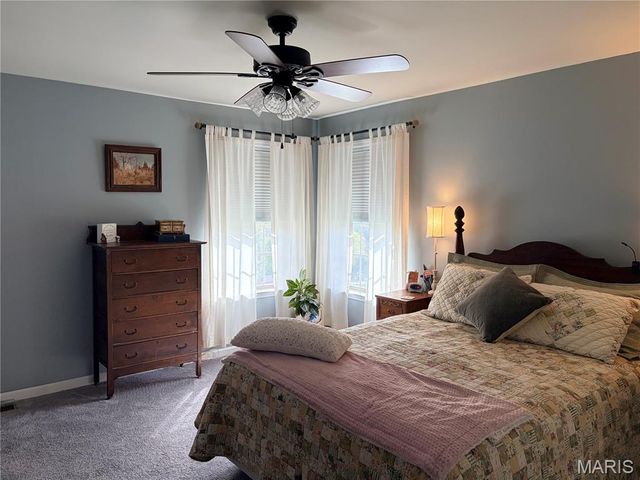 316 Holtgrewe Farms Loop, Washington, MO 63090