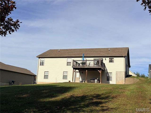 316 Holtgrewe Farms Loop, Washington, MO 63090