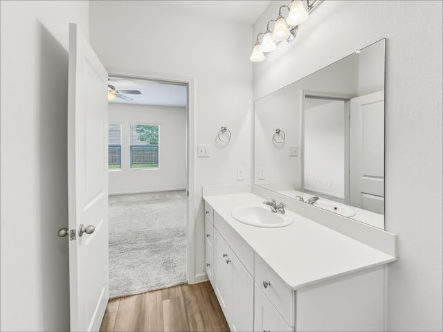 1713 Escondido Drive, Fort Worth, TX 76052