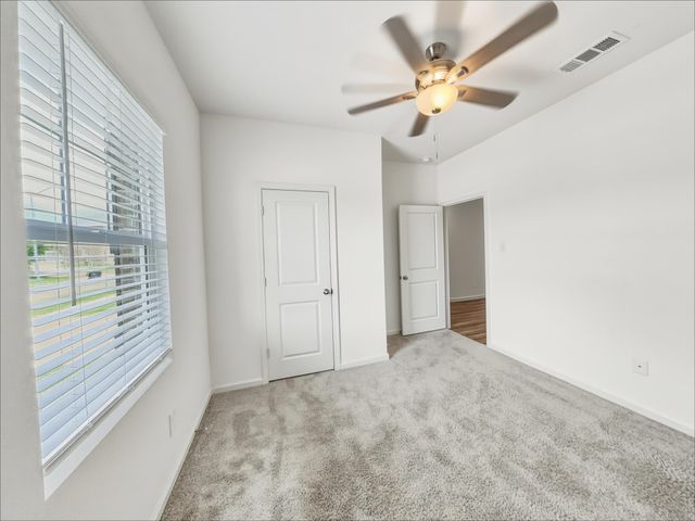 1713 Escondido Drive, Fort Worth, TX 76052