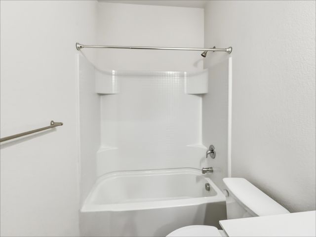 1713 Escondido Drive, Fort Worth, TX 76052