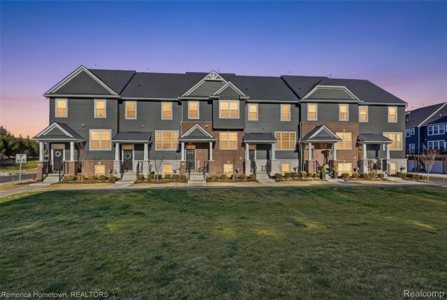 230 Sydney Court S, Plymouth, MI 48170