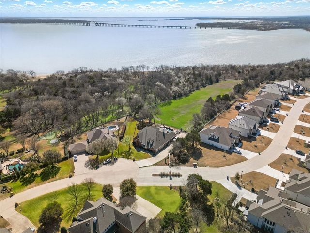 1231 Mcclintock Drive, Shady Shores, TX 76208