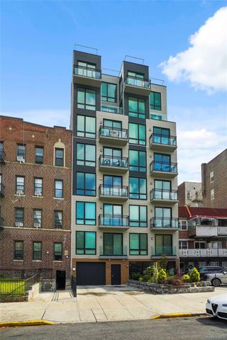 379 Ocean Parkway 3A, Brooklyn, NY 11218